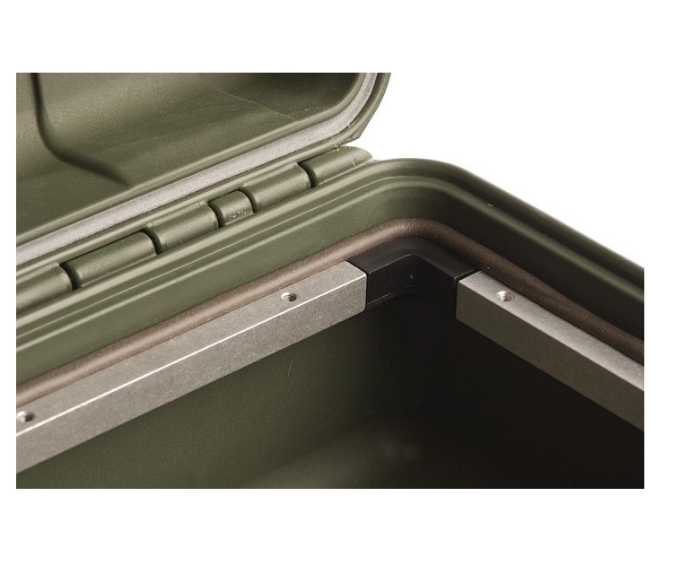 Peli Storm IM2600 panelframe bodem
