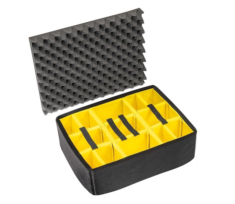 Peli 1560 dividerset